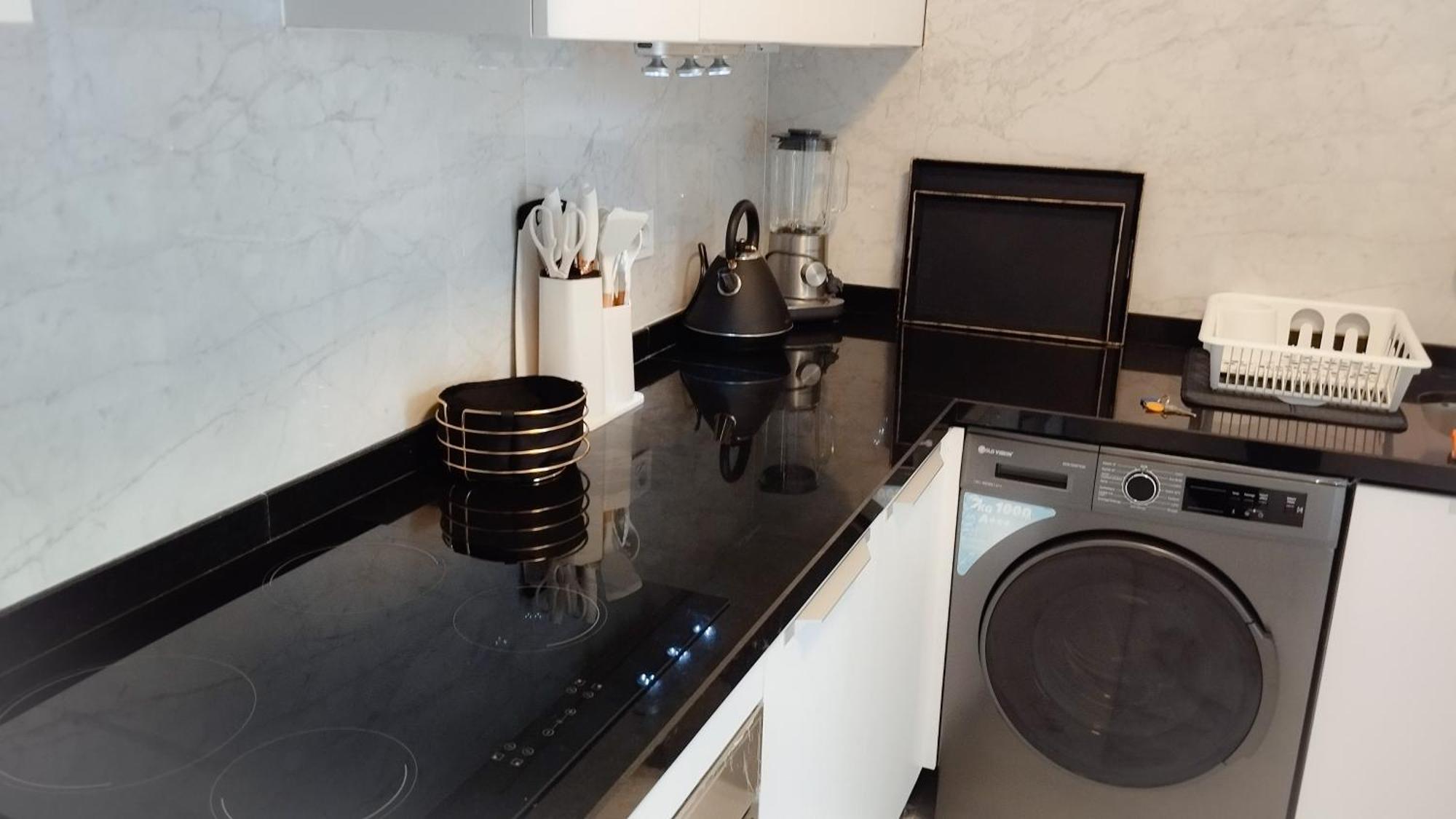 Incroyable Appartement A Playa Enface Cafe Sky 17 Tanger Exterior foto