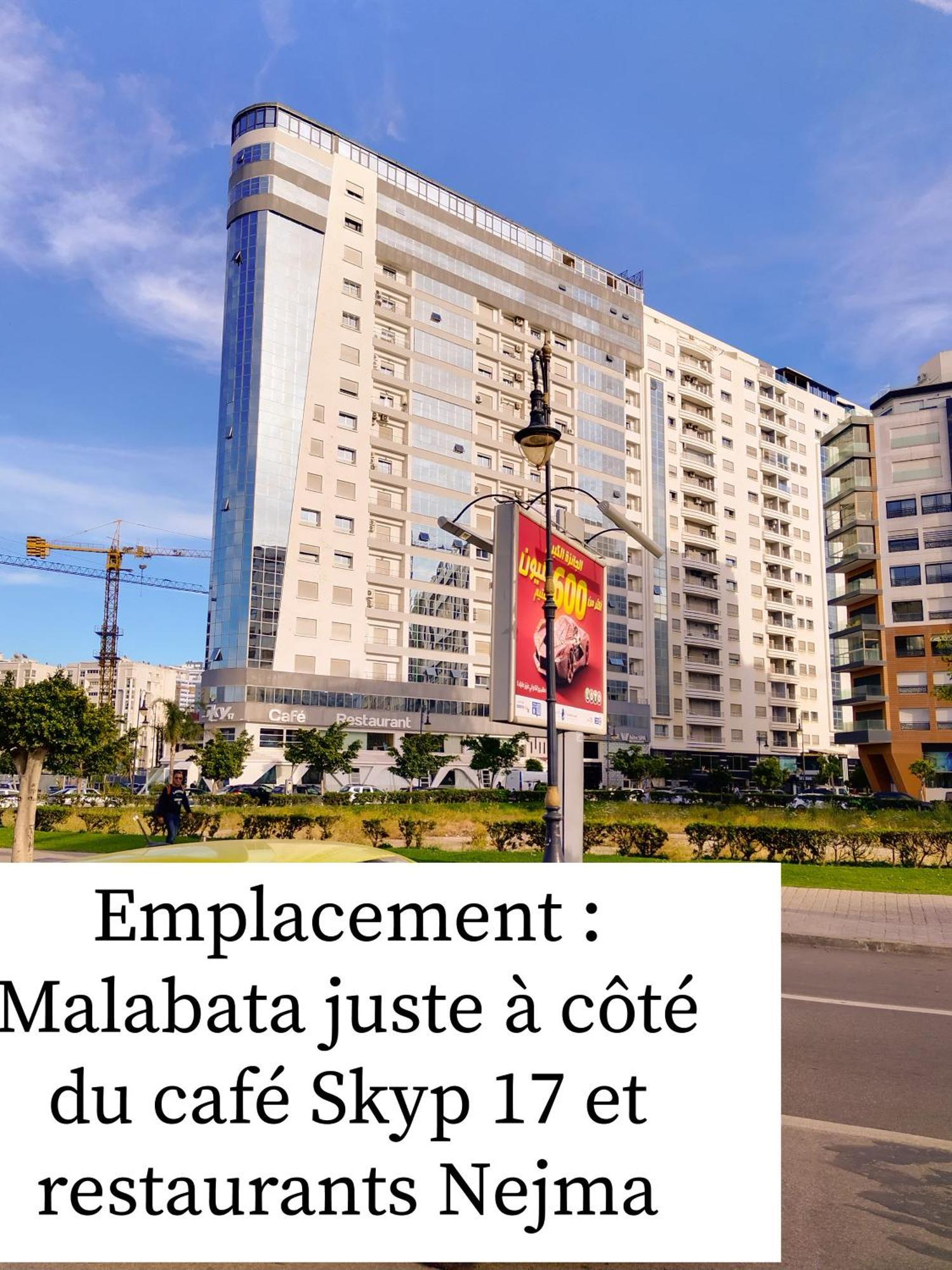 Incroyable Appartement A Playa Enface Cafe Sky 17 Tanger Exterior foto